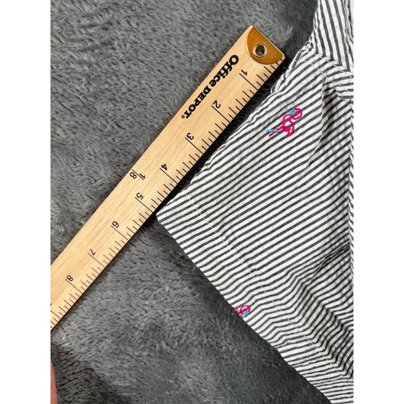 Chubbies Seersucker Shorts Mens Large 5.5" Inseam Gray Flamingo Racers Stripe - Picture 9 of 10